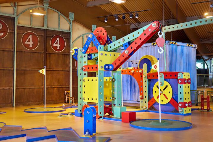 Childrens Activities 100 of 137