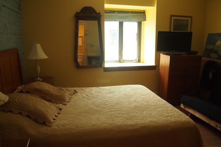 Room 13 of 39