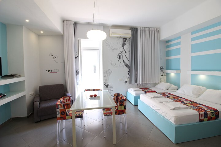 Room 7 of 57