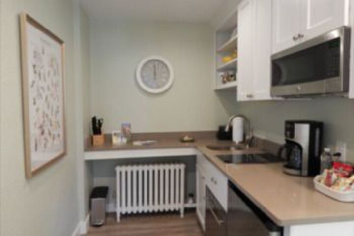 Room 42 of 62