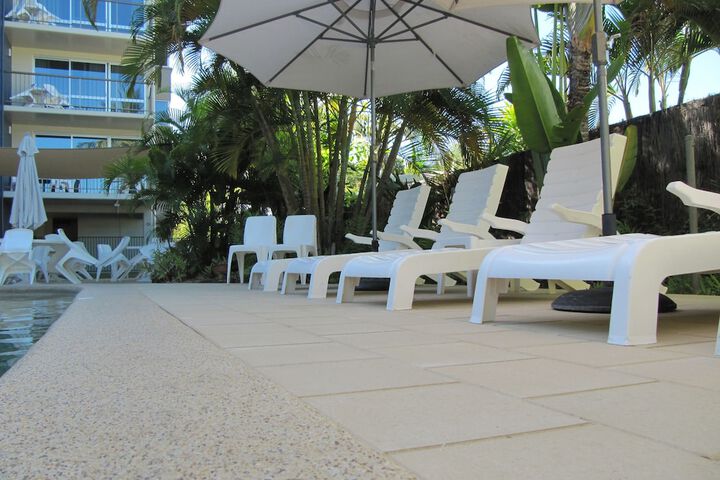 Pool 17 of 30
