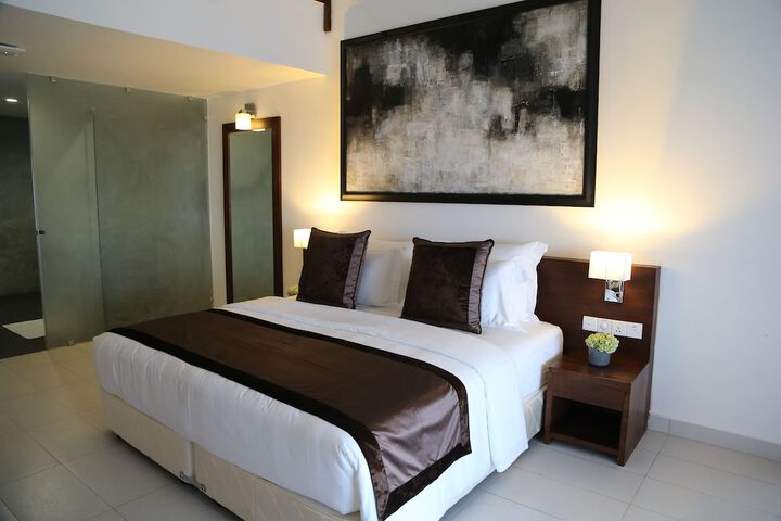 Room 15 of 47