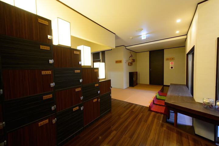 Hotel 2 of 17