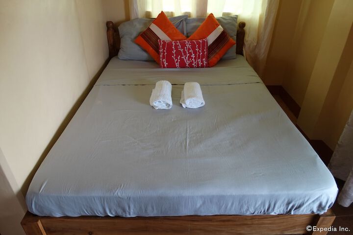 Room 4 of 39