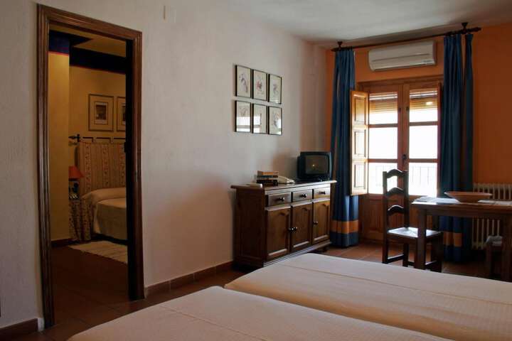 Room 14 of 43