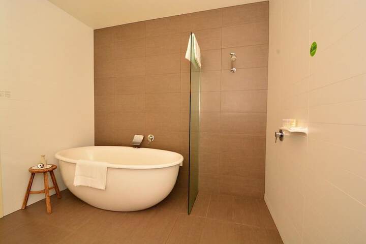 Room 20 of 31