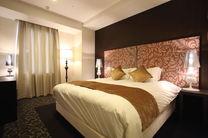 Room 19 of 53