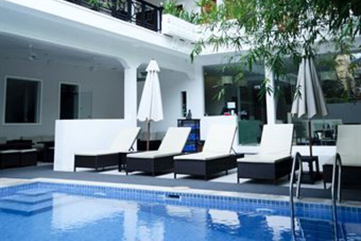 Pool 25 of 26