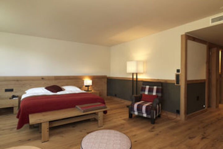 Room 16 of 39