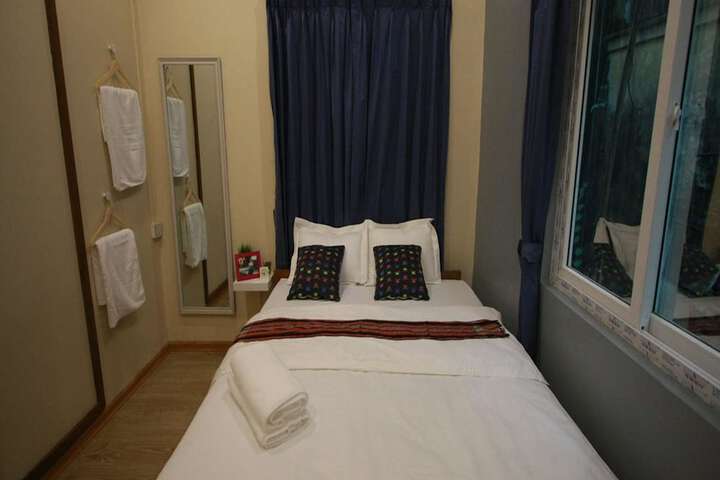 Room 16 of 43
