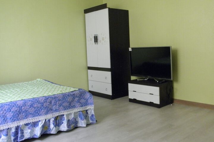 Room 2 of 24