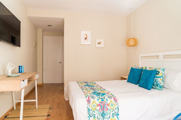 Room 18 of 38