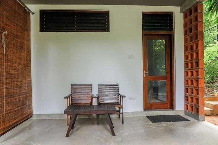 Room 44 of 87