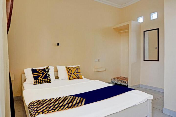 SPOT ON 91461 Saungawi Stay Syariah