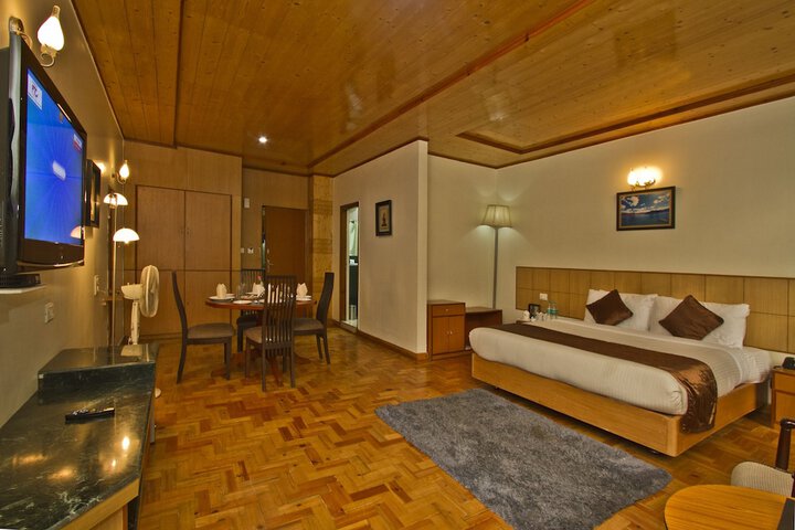 Room 45 of 98
