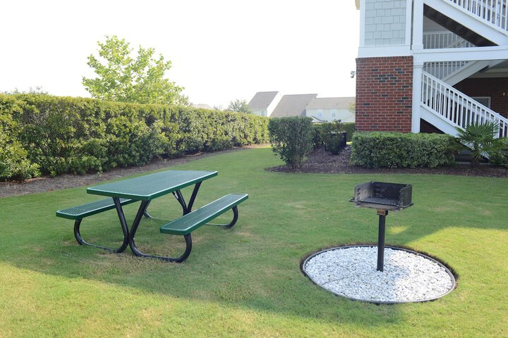 Property Grounds 77 of 102