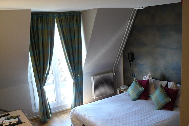 Room 21 of 60