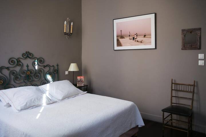Room 26 of 53