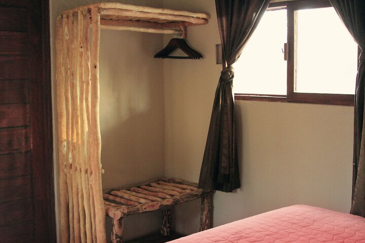 Room 9 of 21