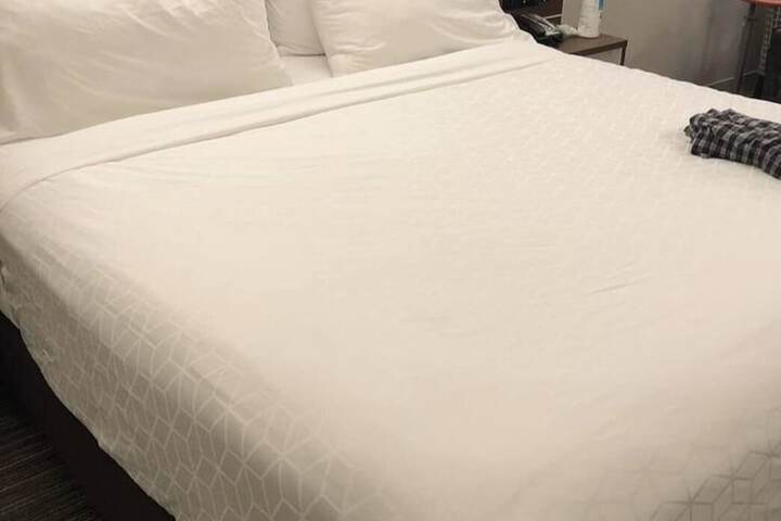 Room 3 of 22