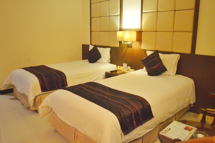 Room 7 of 56