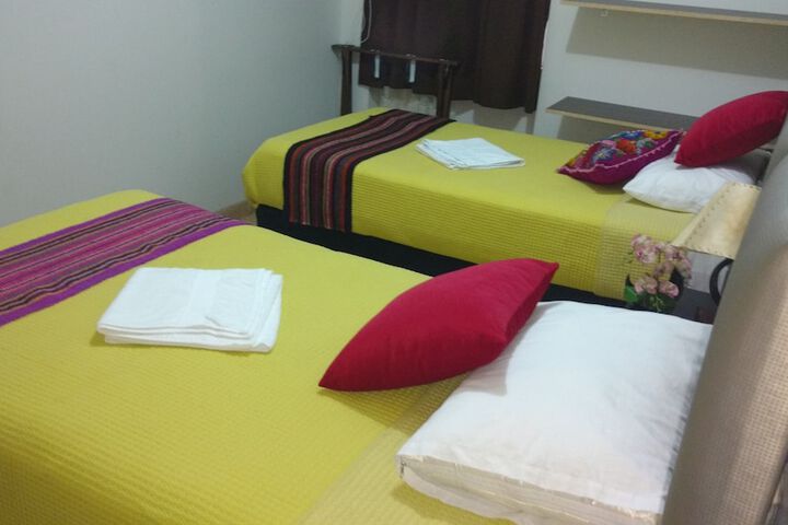 Room 15 of 32