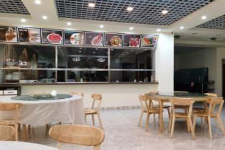 Zhenshang Hotel (Dalian Jinshitan Shop)