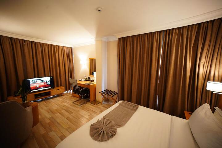 Room 61 of 163