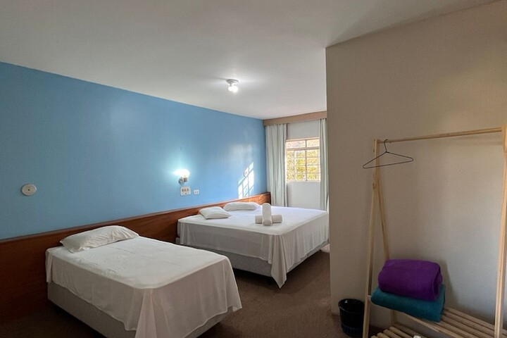 Room 22 of 64