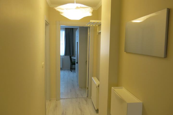 Room 25 of 44