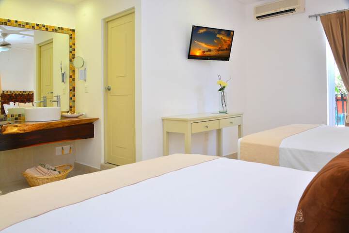 Room 3 of 67