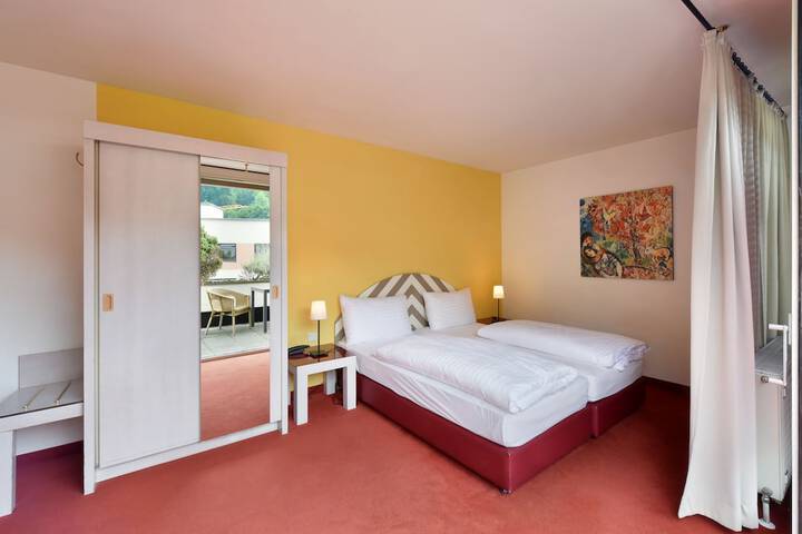 Room 9 of 49