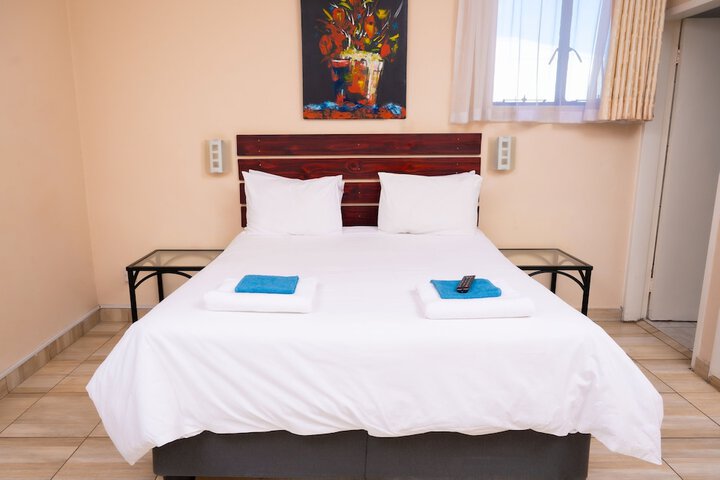 Room 4 of 21