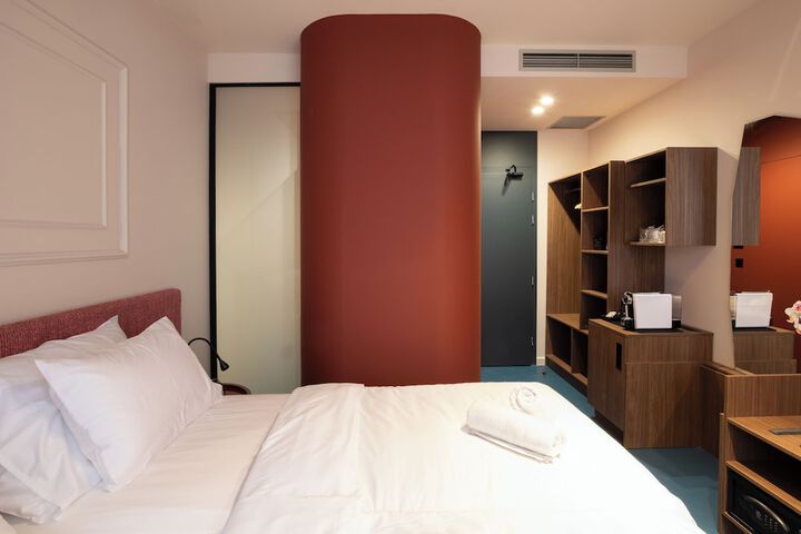Room 31 of 133
