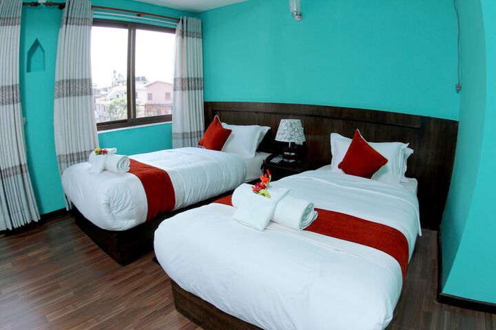 Room 4 of 41