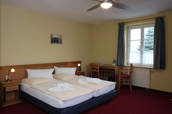 Room 20 of 71