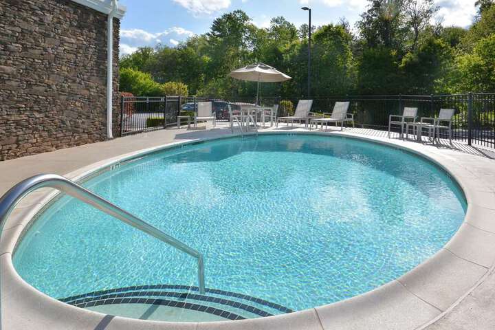Pool 29 of 56
