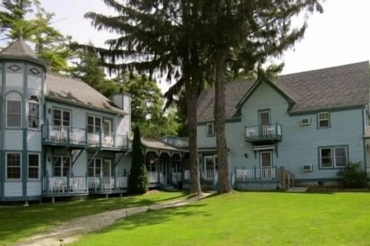 Hotel 138 of 146