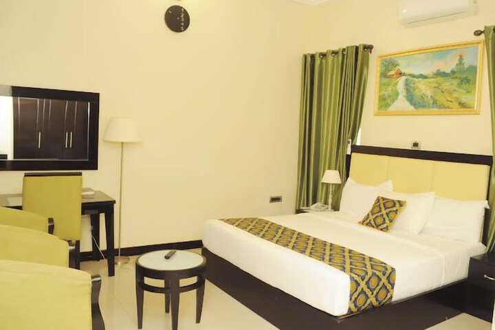 Room 8 of 59