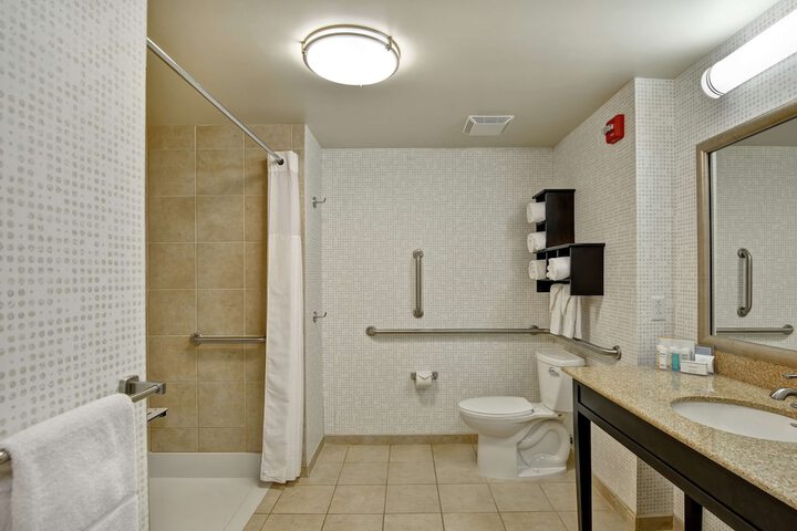 Bathroom shower