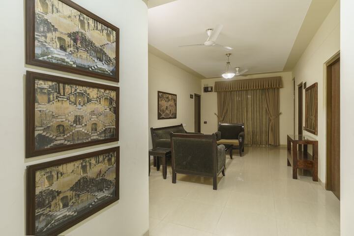 Room 11 of 39