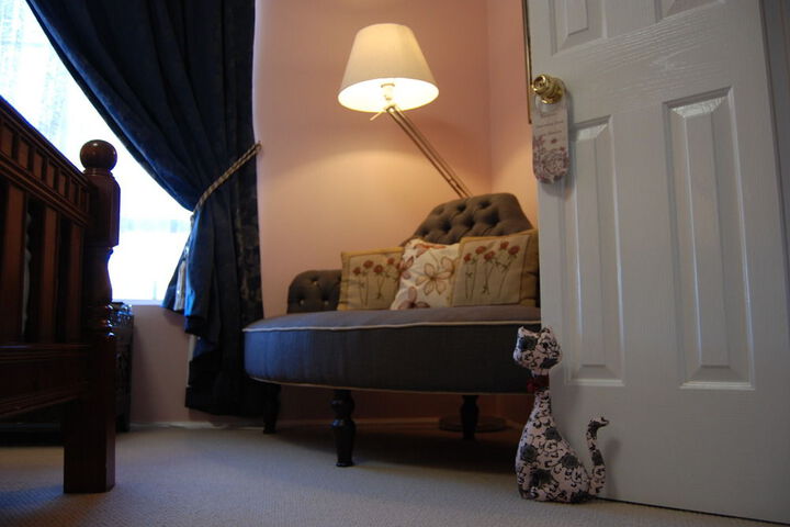Room 17 of 43