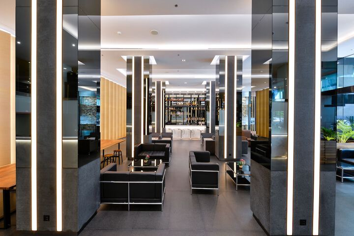Lobby Photos