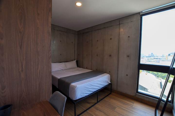 Room 19 of 169
