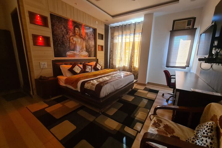 Room 25 of 45
