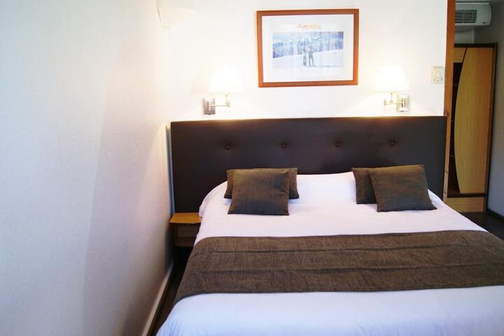 Room 16 of 55