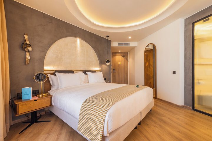 Room 21 of 56