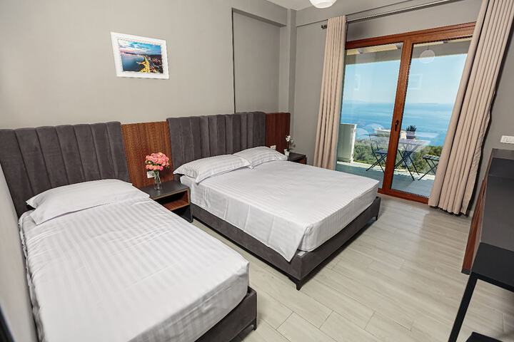 Room 38 of 111