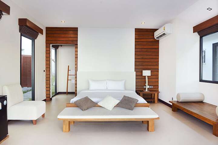 Room 15 of 86