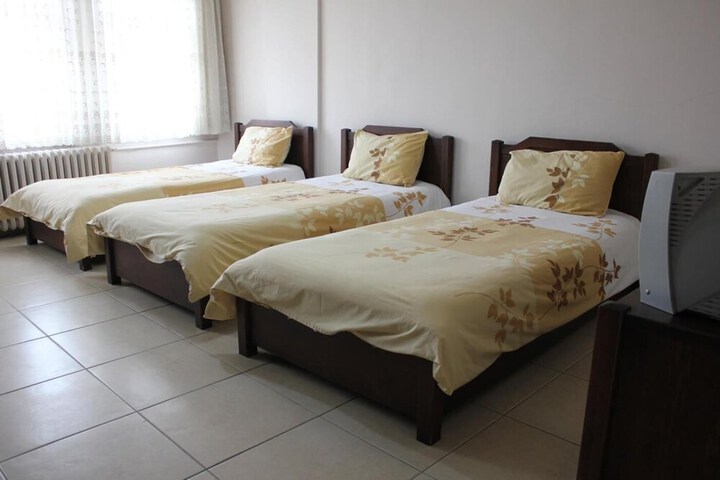 Room 28 of 61